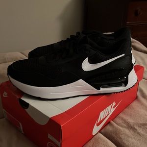 Nike Air Max Systm, size 11, new in box